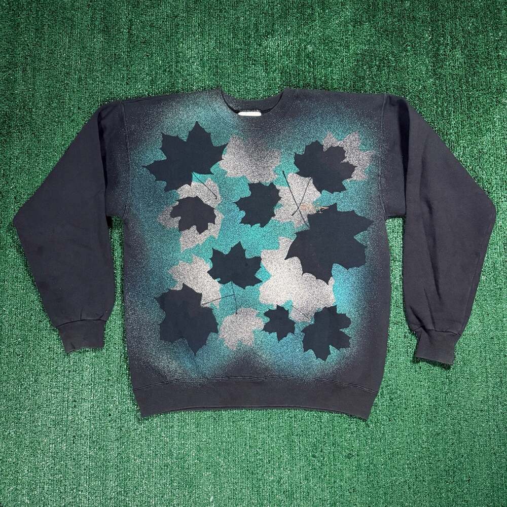 Vintage 1990s Hanes Maple Leaf All Over Print Crewneck Sweatshirt